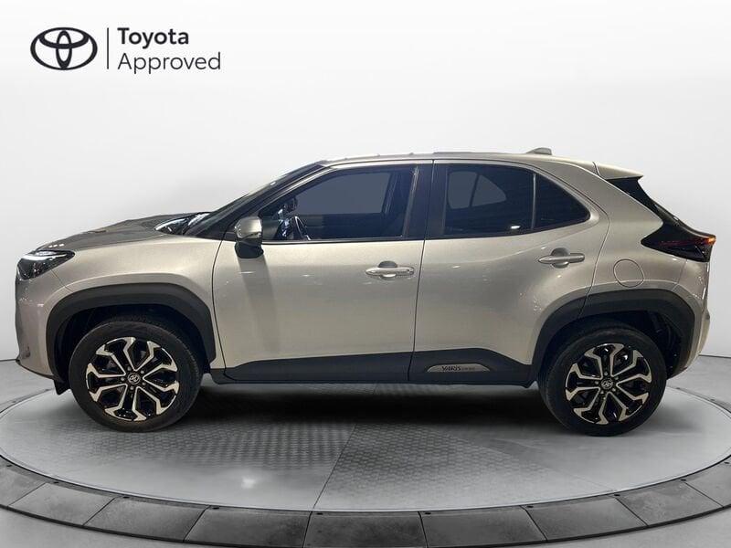 Toyota Yaris Cross 1.5 Hybrid 5p. E-CVT AWD-i Trend