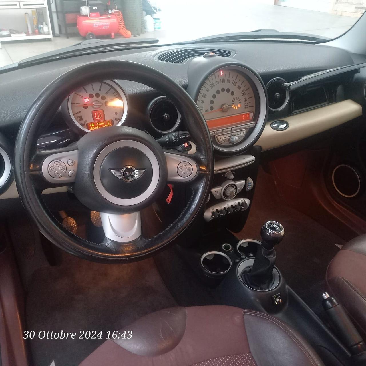 Mini Cooper Clubman 1.6 16V 88kW 12-2009