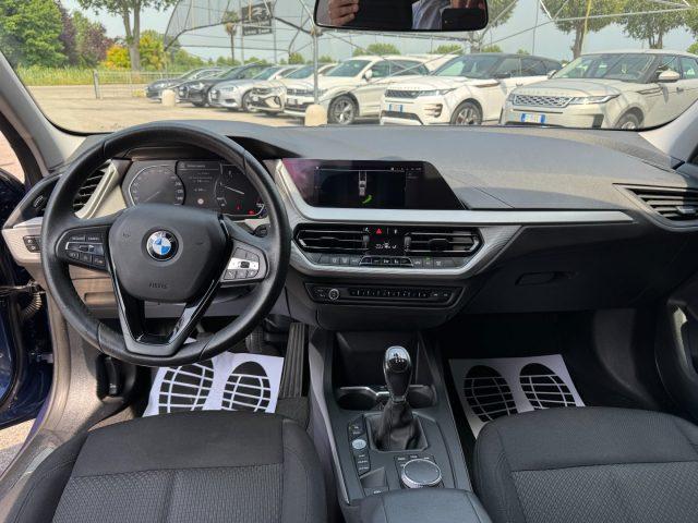BMW 116 d 5p. Luxury