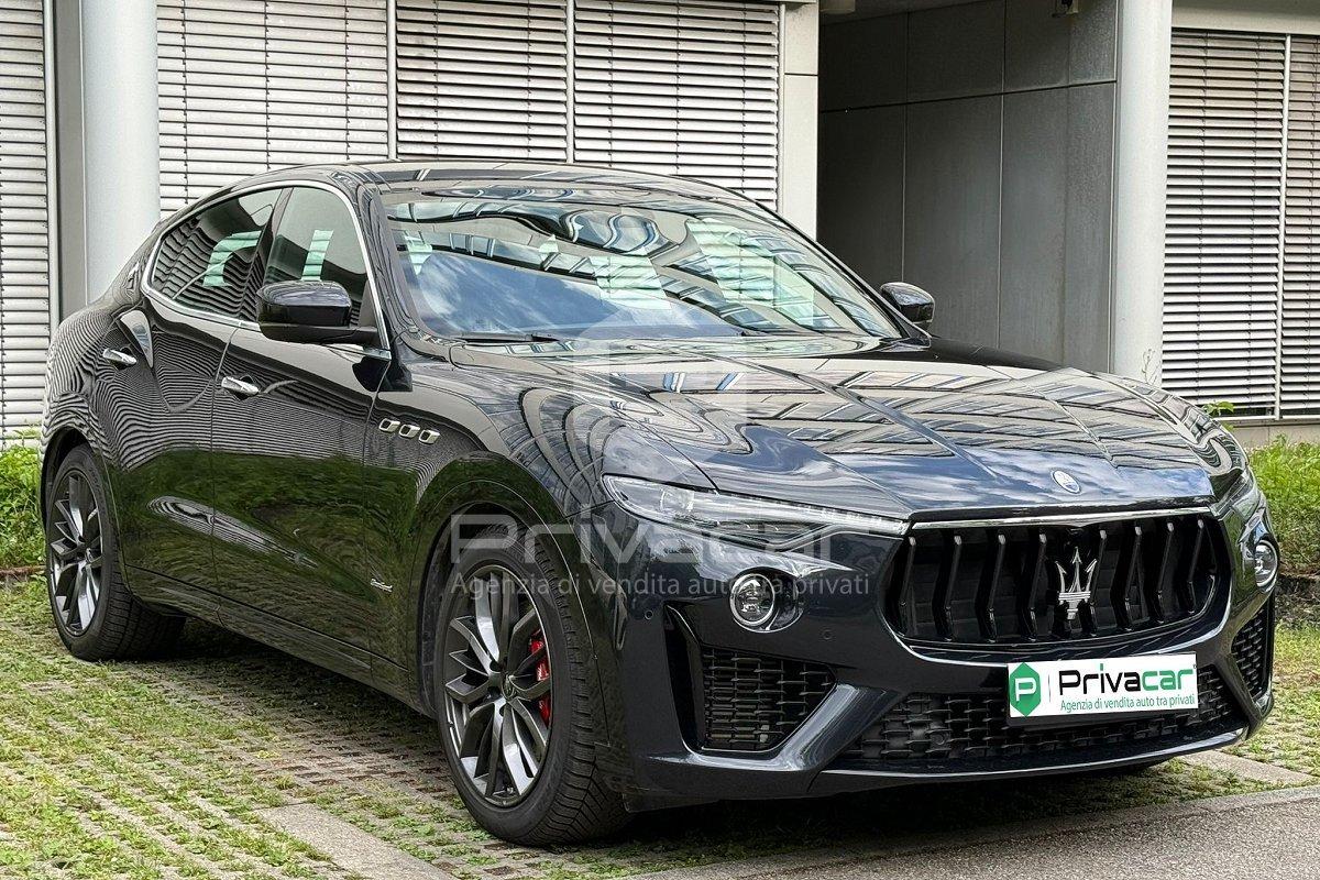 MASERATI Levante V6 Diesel 275 CV AWD Gransport