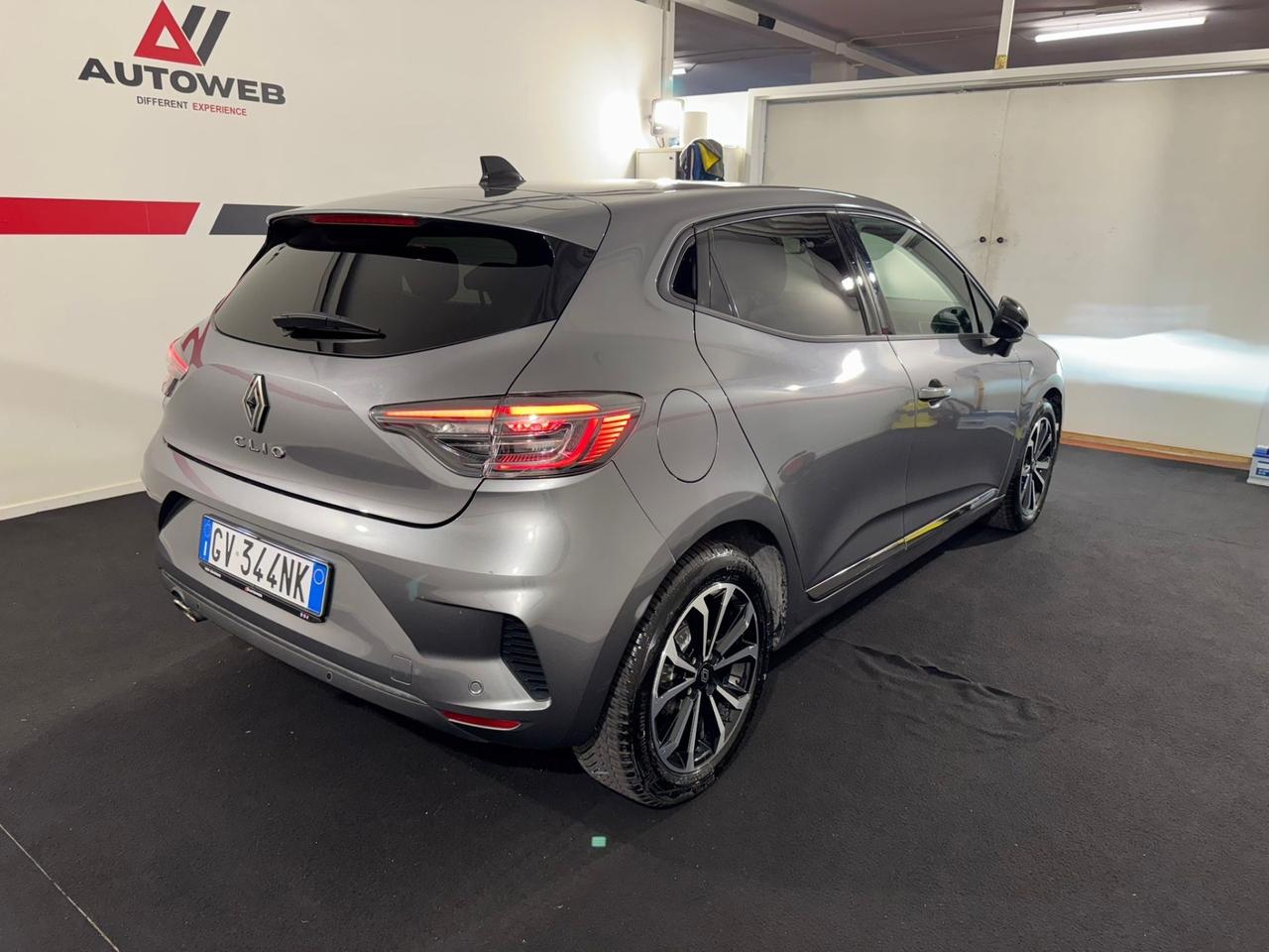 Renault Clio TCe 90 CV 5 porte Techno* NEOPATENTATI*