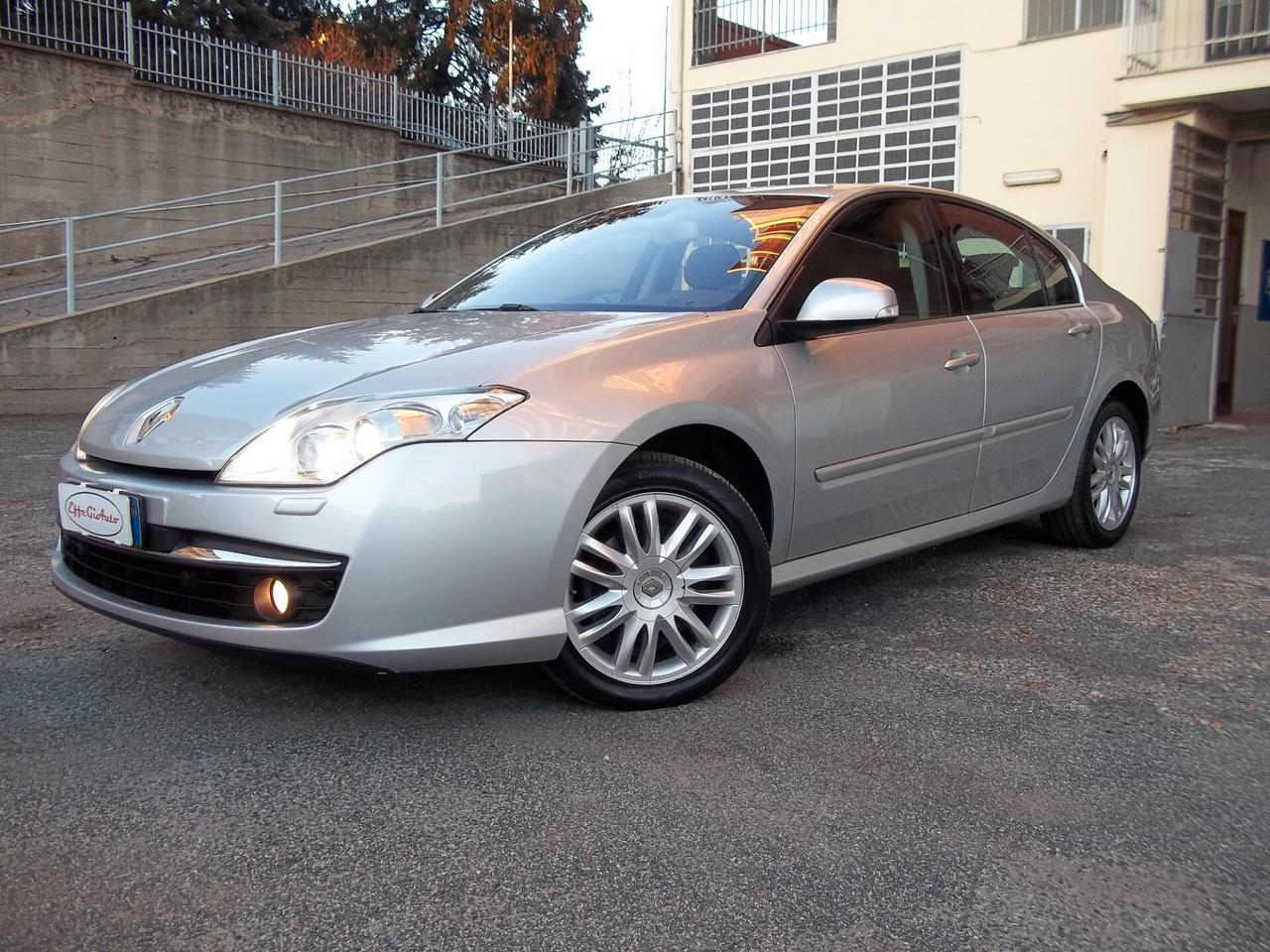 Renault Laguna Initiale Paris 2.0 16v 5p 140cv Berlina 106.900km