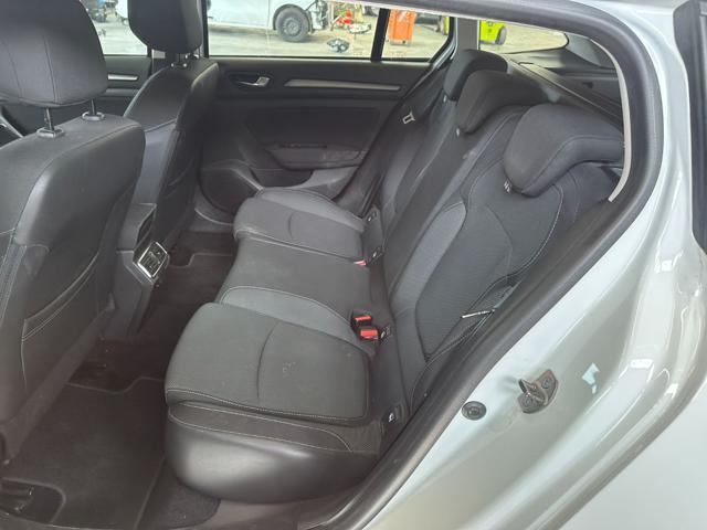 RENAULT Megane SPORTER BLUE DCI 115CV EDC EQUILIBRE