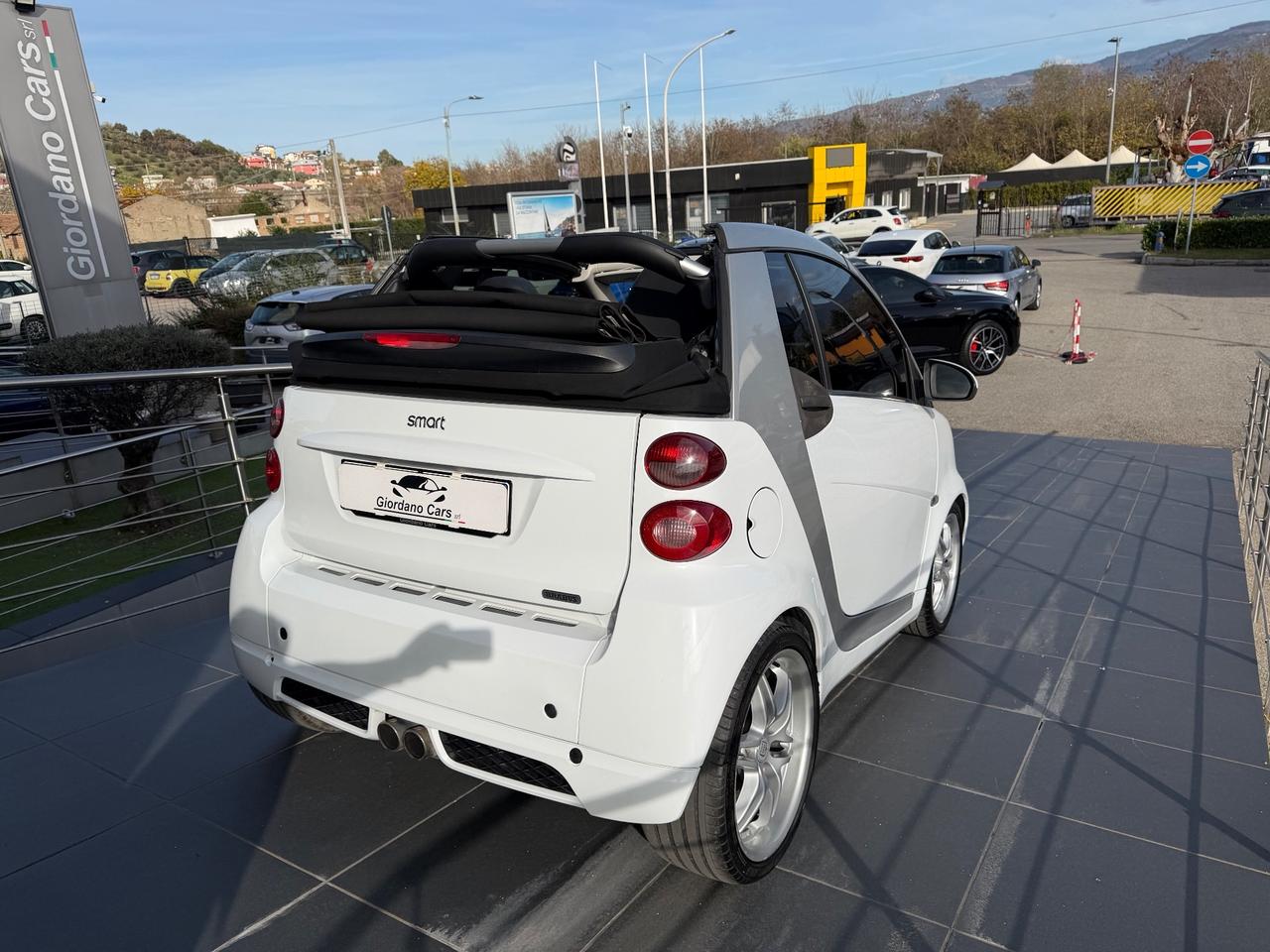 Smart ForTwo 1000 72 kW cabrio BRABUS 102cv