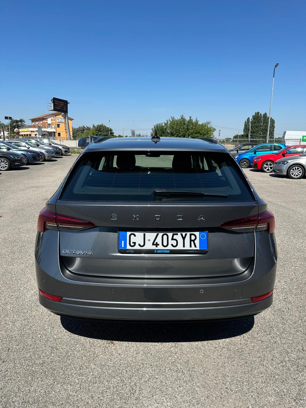 Skoda Octavia 2.0 TDI EVO SCR DSG Wagon Executive - 2022