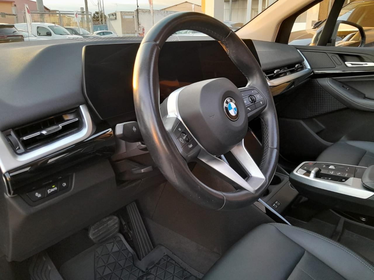 Bmw 2er Active Tourer 218d Luxury
