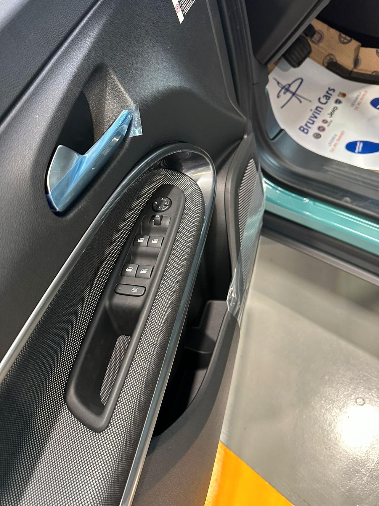 Fiat 600 Hybrid 145 CV DCT MHEV La Prima