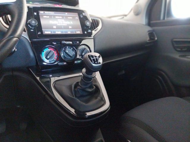 LANCIA Ypsilon 1.0 FireFly 5 porte S&S Hybrid Ecochic Gold