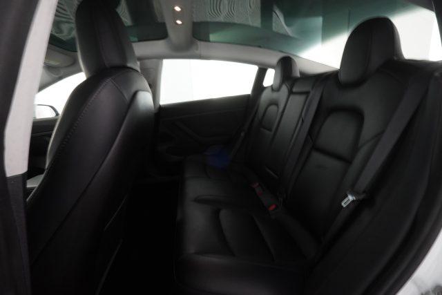 TESLA Model 3 Model 3 Standard RWD Plus