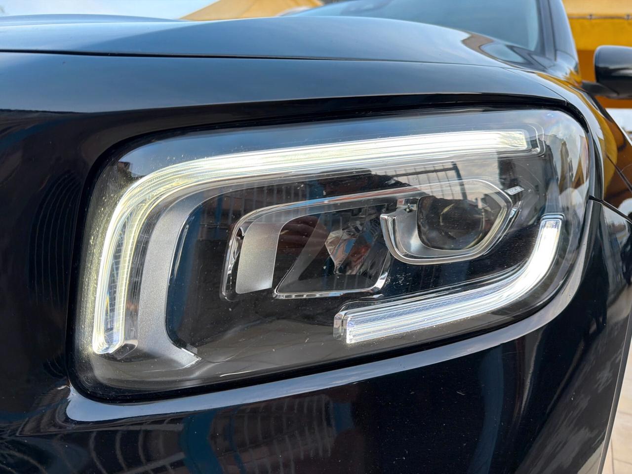 Mercedes-benz GLB Automatic - TETTO APRIBILE - LED - WIDESCREEN