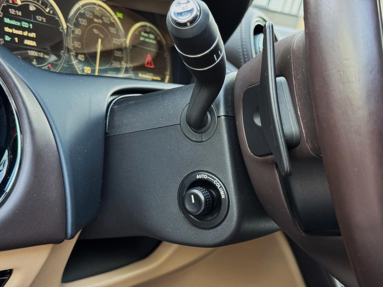 Jaguar XJ 3.0d V6 Portfolio 275CV TETTO