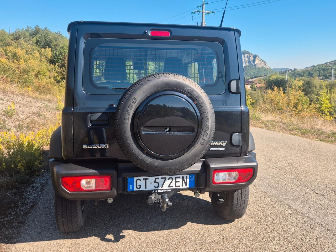 Suzuki Jimny 1.5 5MT PRO (N1)