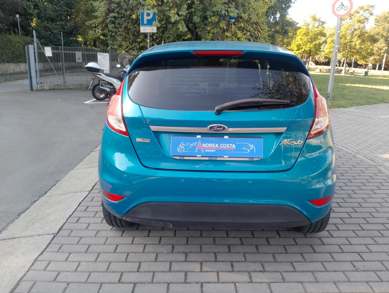 Ford Fiesta 1.0 80CV 5 porte Titanium
