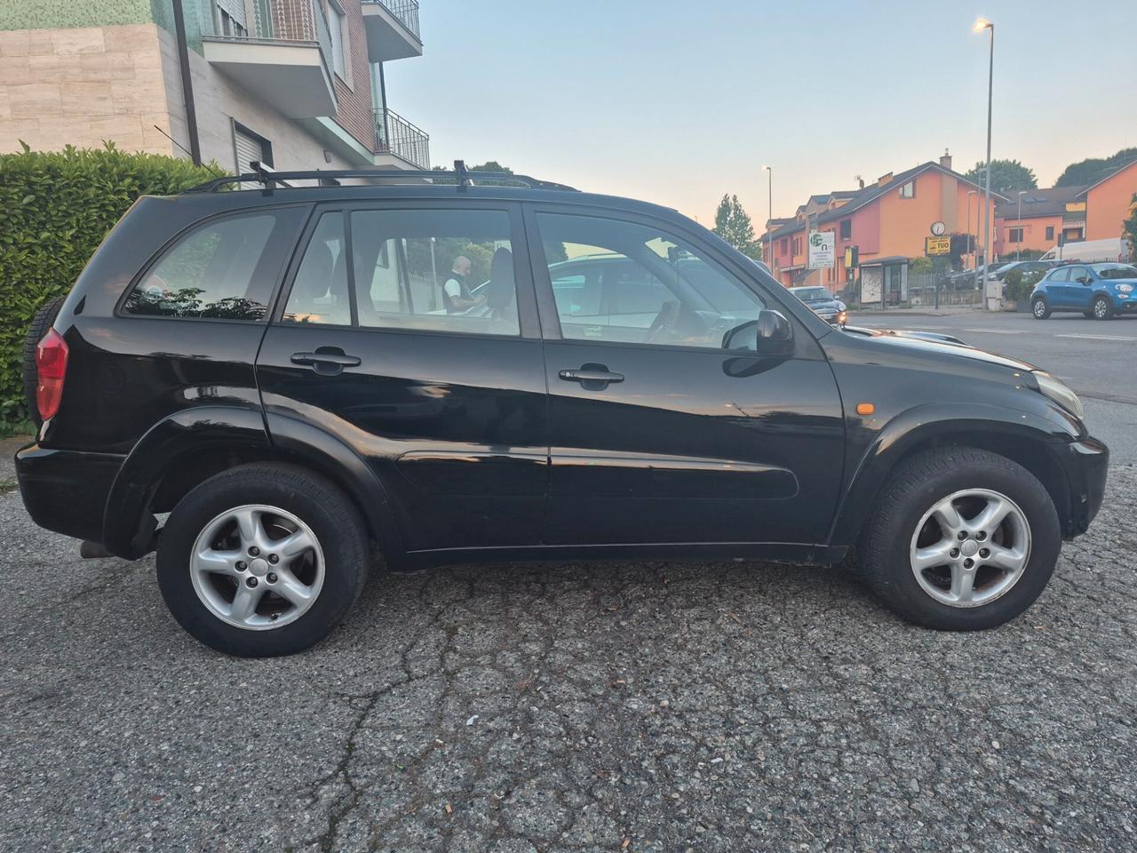 Toyota RAV 4 RAV4 2.0 Tdi D-4D cat 5 porte Sol