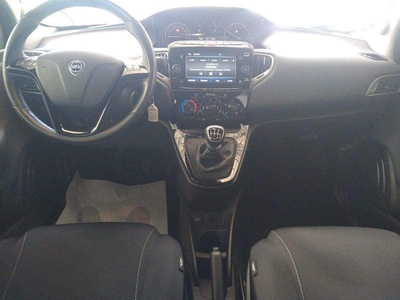 Lancia Ypsilon Lancia Ypsilon 1.0Hybrid 70cv Gold