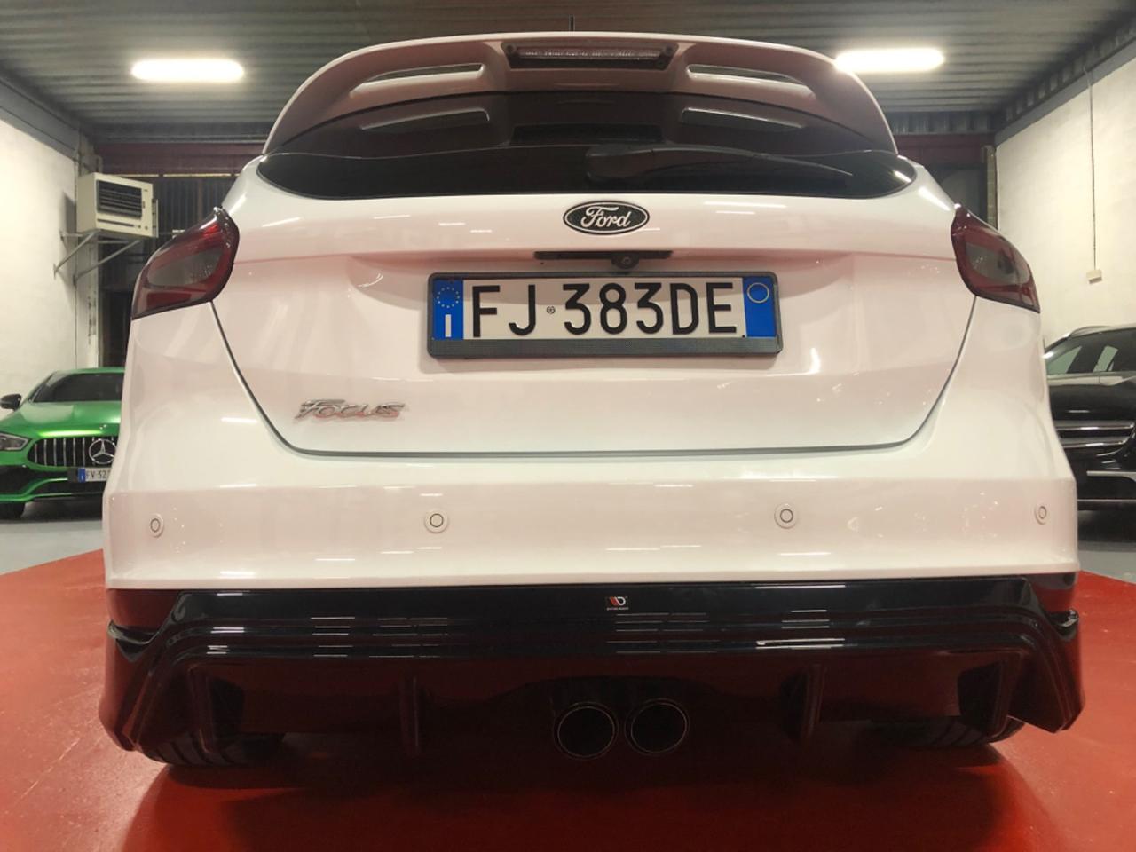 Ford Focus ST-LINE