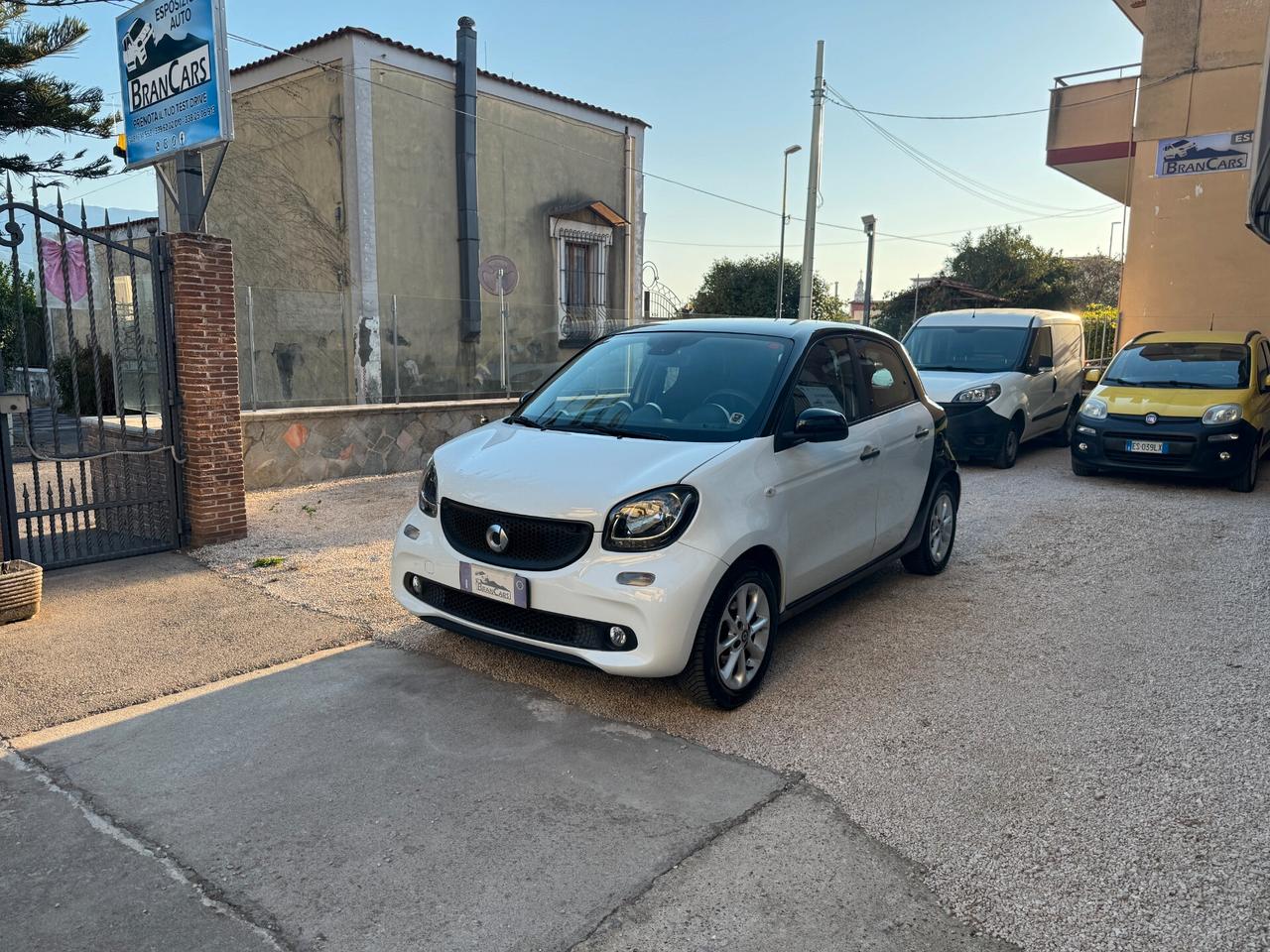 Smart ForFour 1.0 BENZINA 2017