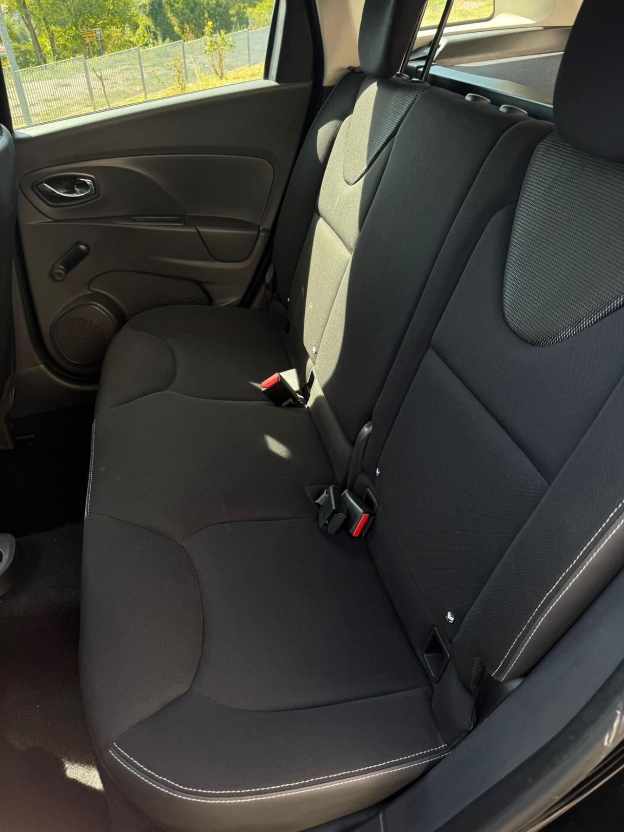 Renault Clio Sporter 1.5 dCi 8V 75CV Live