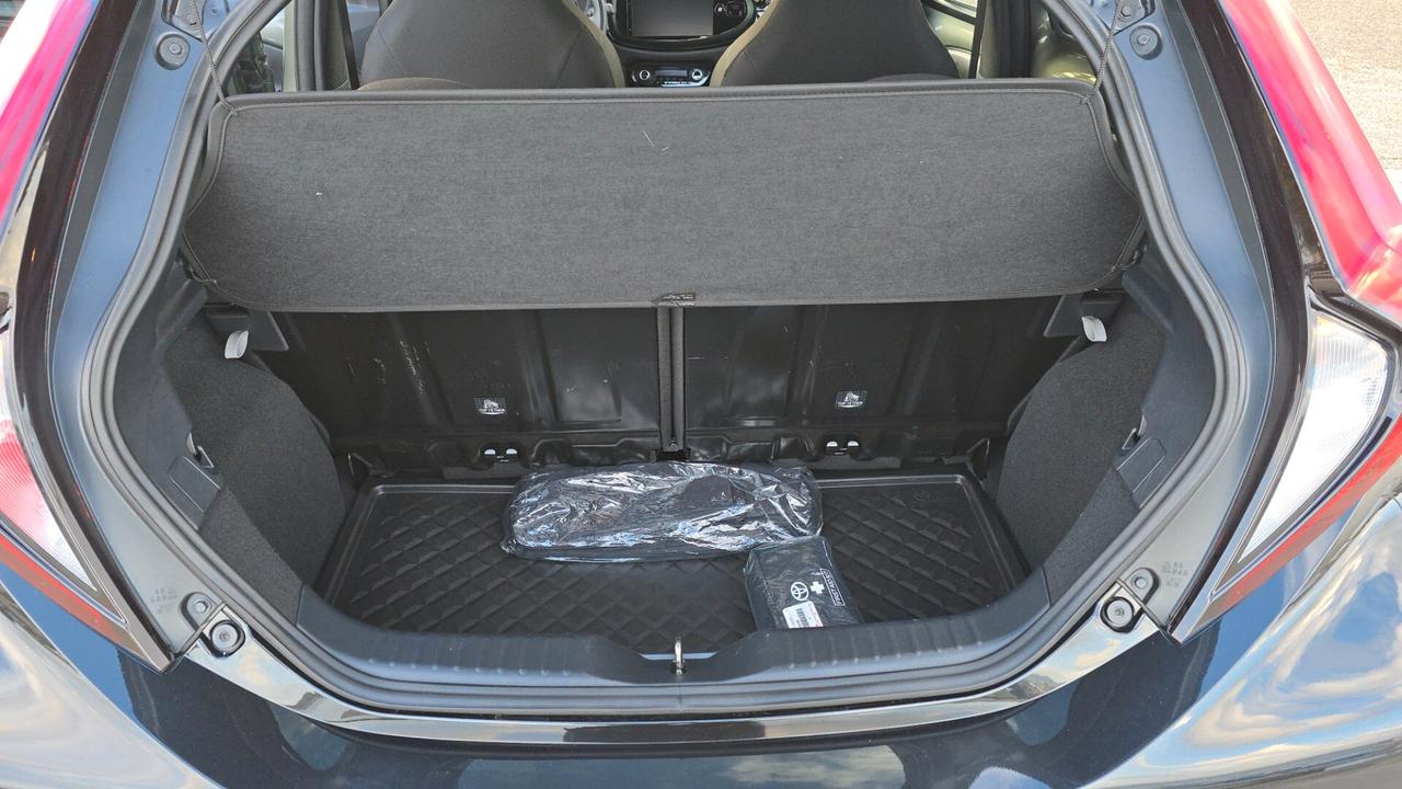 Toyota Aygo X 1.0 VVT-i 72 CV 5 porte Lounge Air S-CVT