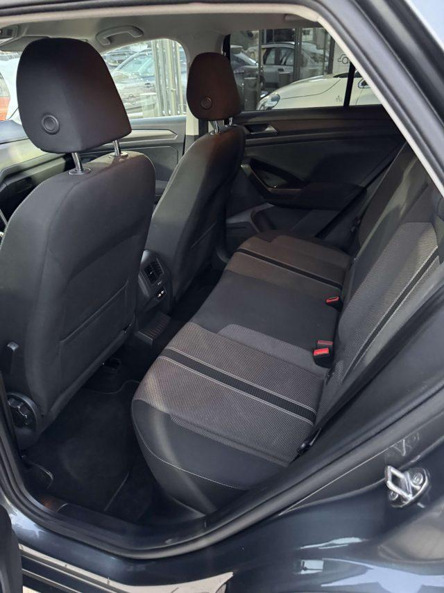 VOLKSWAGEN T-Roc 2.0 tdi Advanced 150cv dsg