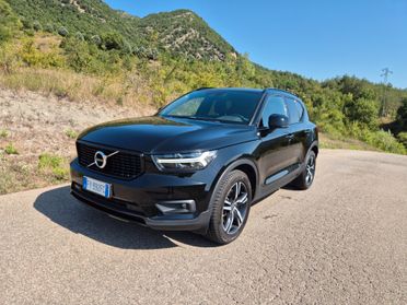 Volvo XC40 D3 AWD R-design