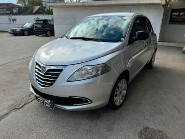 Lancia Ypsilon 1.3 MJT 16V 95 CV 5 porte