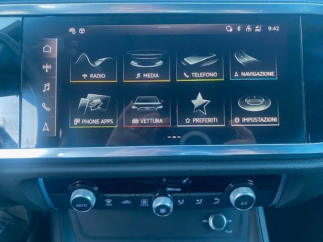 AUDI Q3 SPORTBACK 35 2.0 TDI S-LINE S-TRONIC IDENTITY BLACK