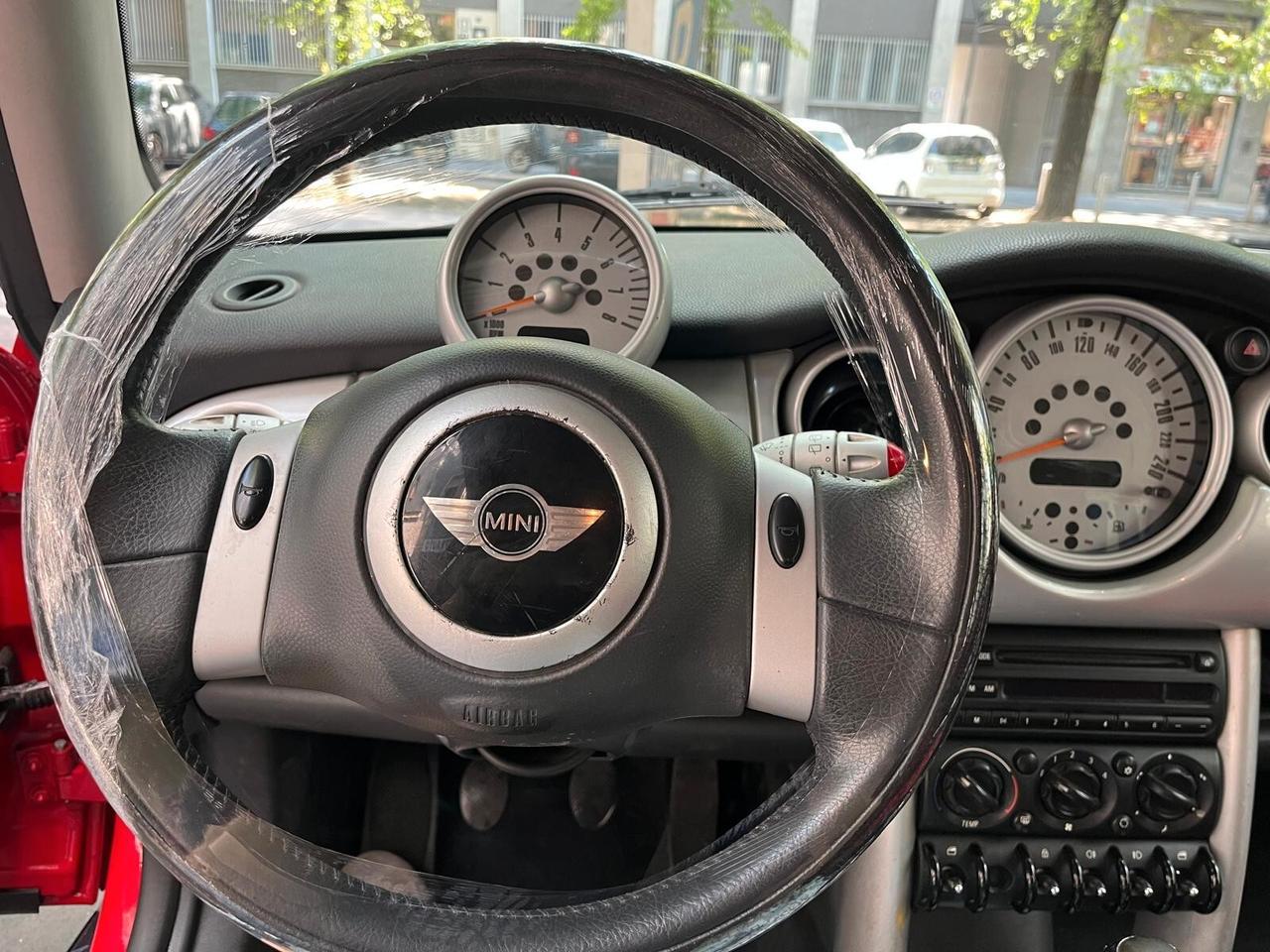 Mini Mini 1.6 16V One