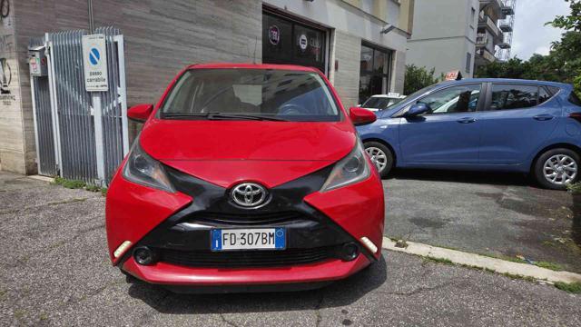 TOYOTA Aygo 1.0 VVT-i 69 CV 5 porte x-clusiv