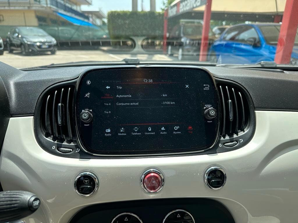 Fiat 500 1.0 Hybrid Dolcevita