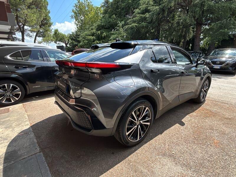 Toyota C-HR 2.0 PHEV E-CVT Lounge