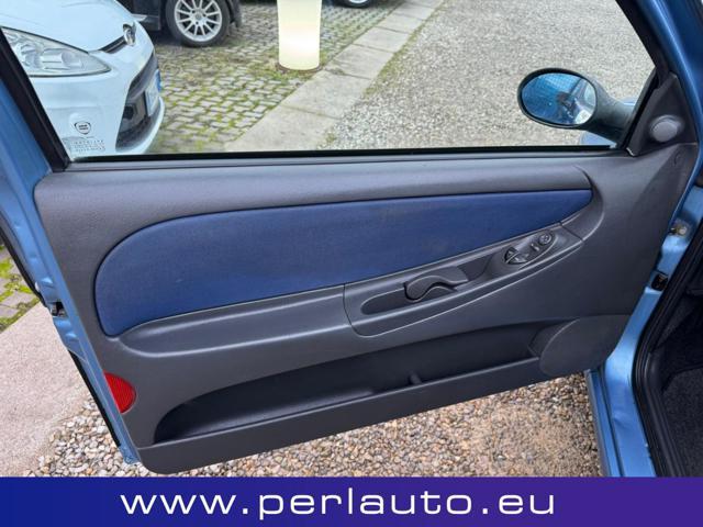 LANCIA Y 1.2i 16V LS CAMBIO AUTOMATICO