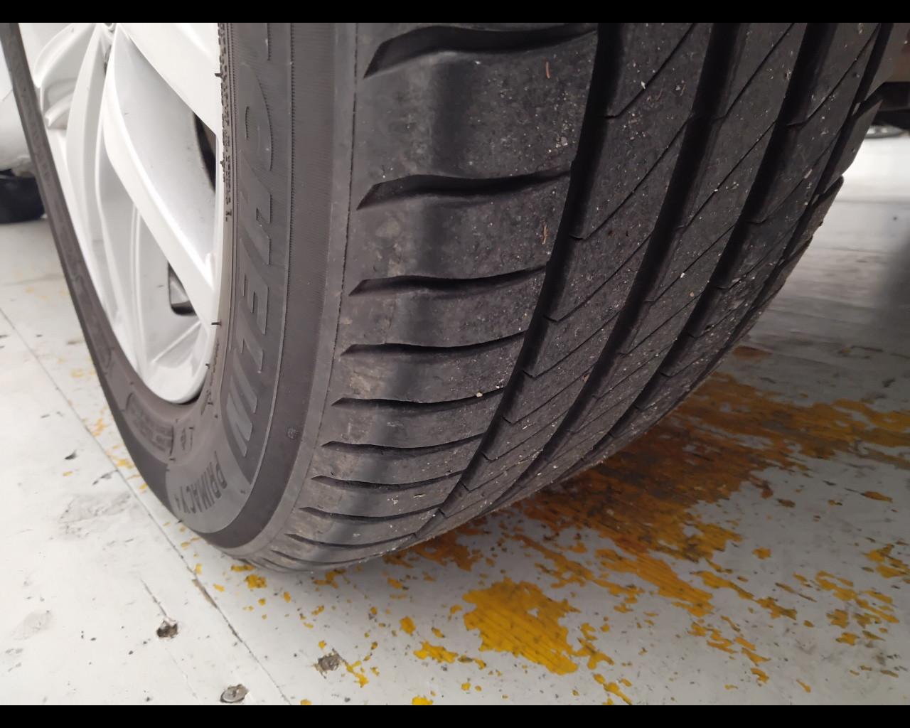 VOLKSWAGEN Golf VII 2017 5p - Golf 5p 1.6 tdi Business 115cv dsg