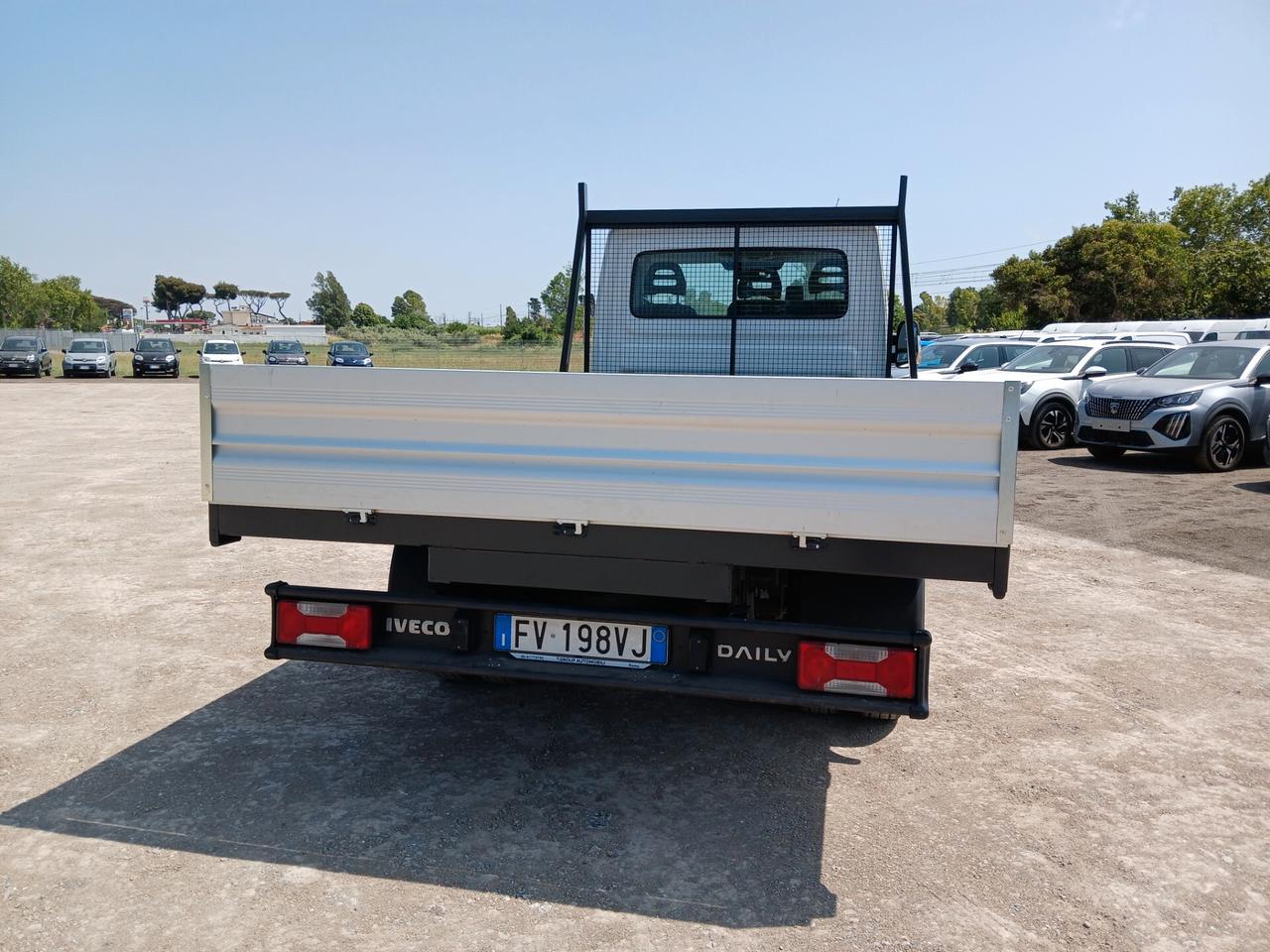 Iveco Daily 35C14 BTor 2.3 HPT PC-RG Cabinato