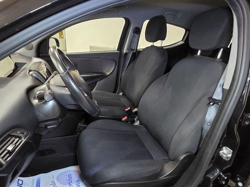 Lancia Ypsilon 1.2 69cv GPL Ecochic Gold