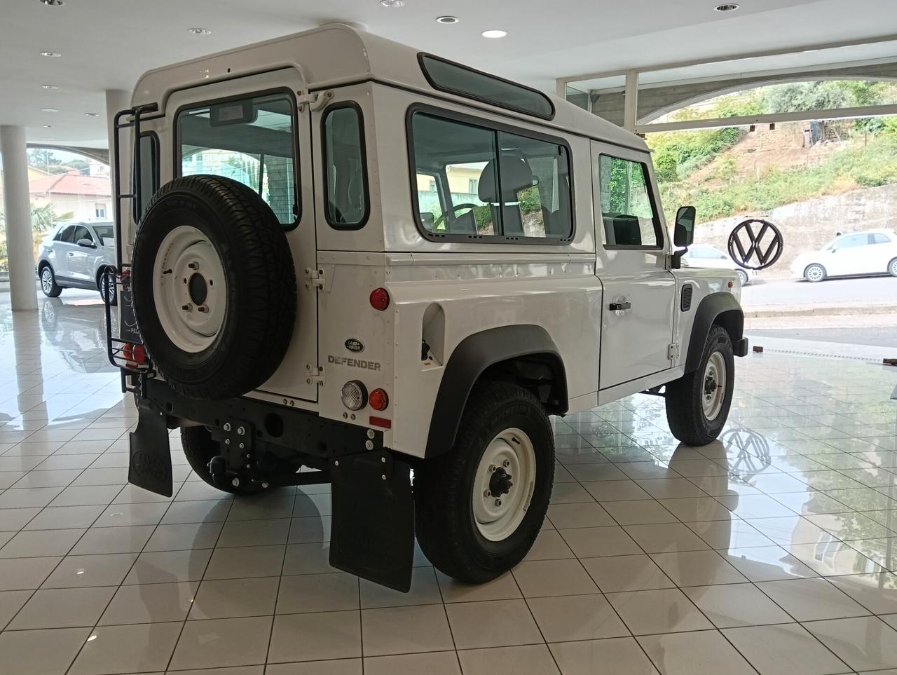 Land Rover Defender 90 2.2 TD4 Station Wagon SE N1