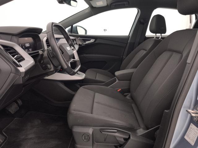 AUDI Q4 e-tron 40 Business Advanced