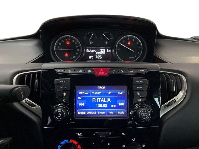 Lancia Ypsilon III 2015 1.0 hybrid Gold s&s 70cv