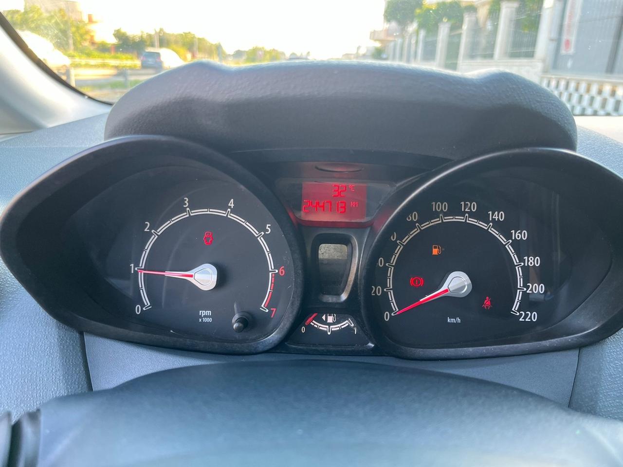 Ford Fiesta 1.4 5 porte Bz.- GPL Titanium Unipro 2011