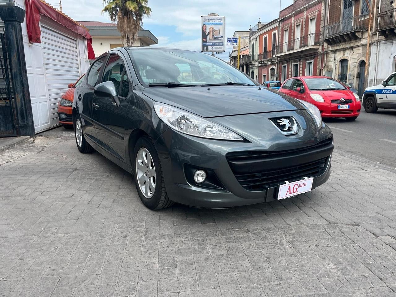 Peugeot 207 1.4 HDi 70CV FAP 5p. X Line