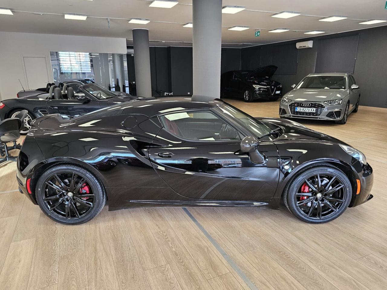 Alfa Romeo 4C 1750 TBi