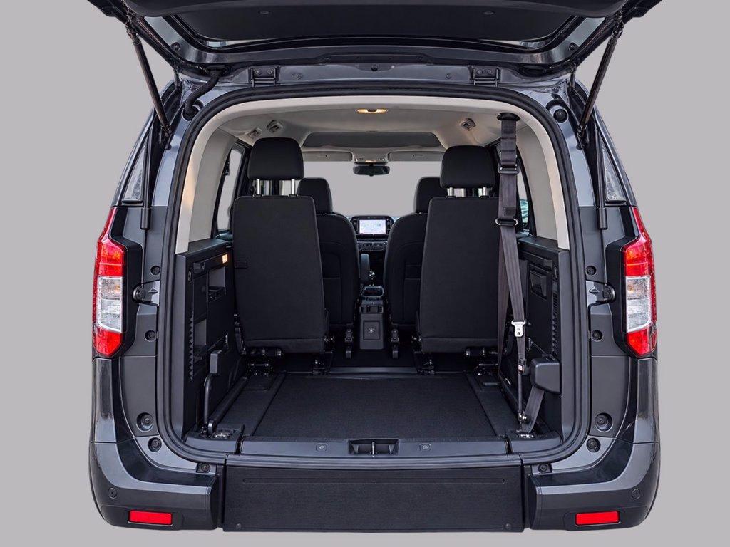 FORD Tourneo Courier 1.0 EcoBoost Titanium del 2026