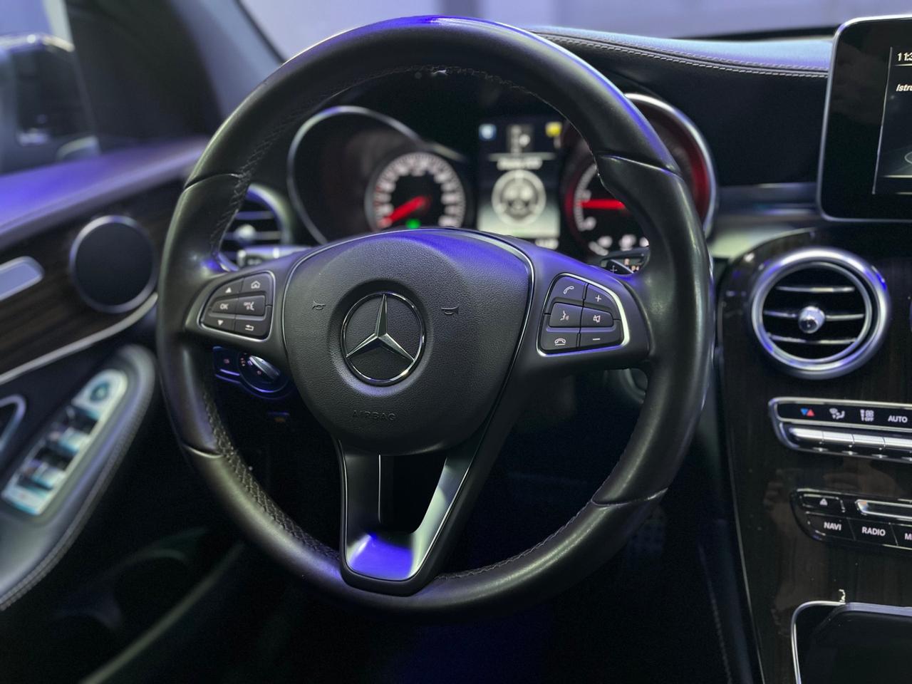 Mercedes-Benz GLC COUPÈ AMG 220d 170cv 4MATIC