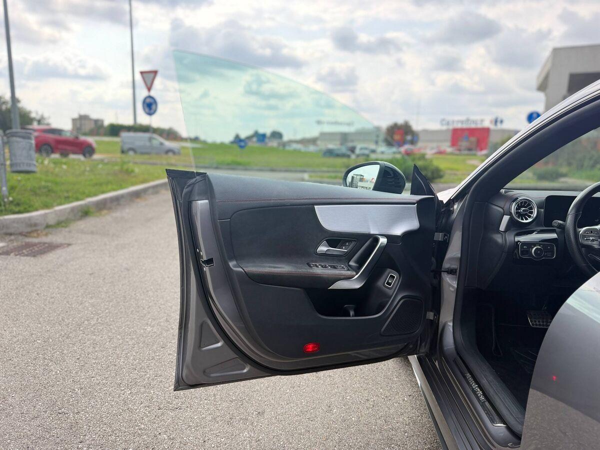 Mercedes Classe CLA 200 d Premium auto