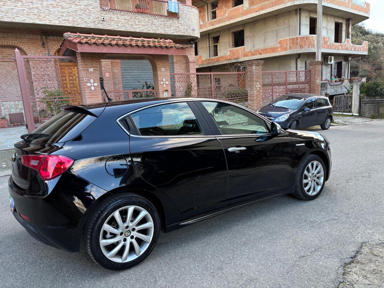 Alfa Romeo Giulietta 1.6 JTDm-2 105 CV Progression