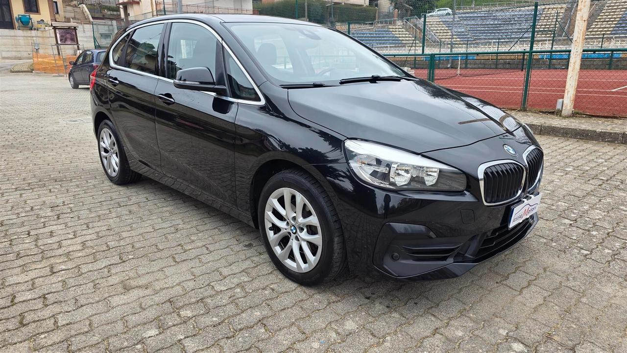 Bmw 2er Active Tourer 218d Luxury