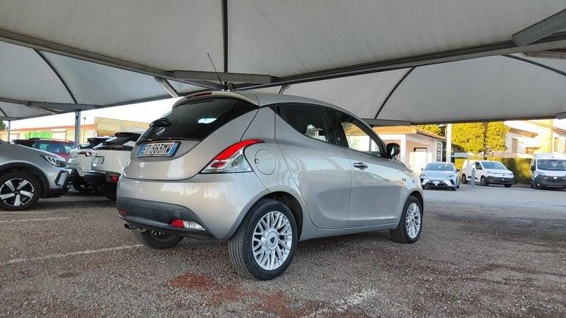 Lancia Ypsilon 1.2 69 cv Gold