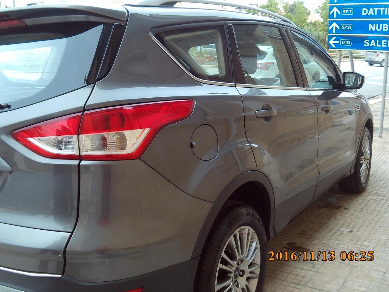Ford Kuga 2.0 TDCI 140 CV 4WD Titanium