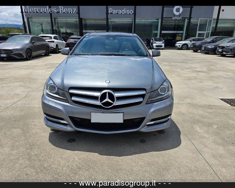 Mercedes-Benz Classe C - W204 2011 Coupe C Coupe 250 cdi (be) Avantgarde