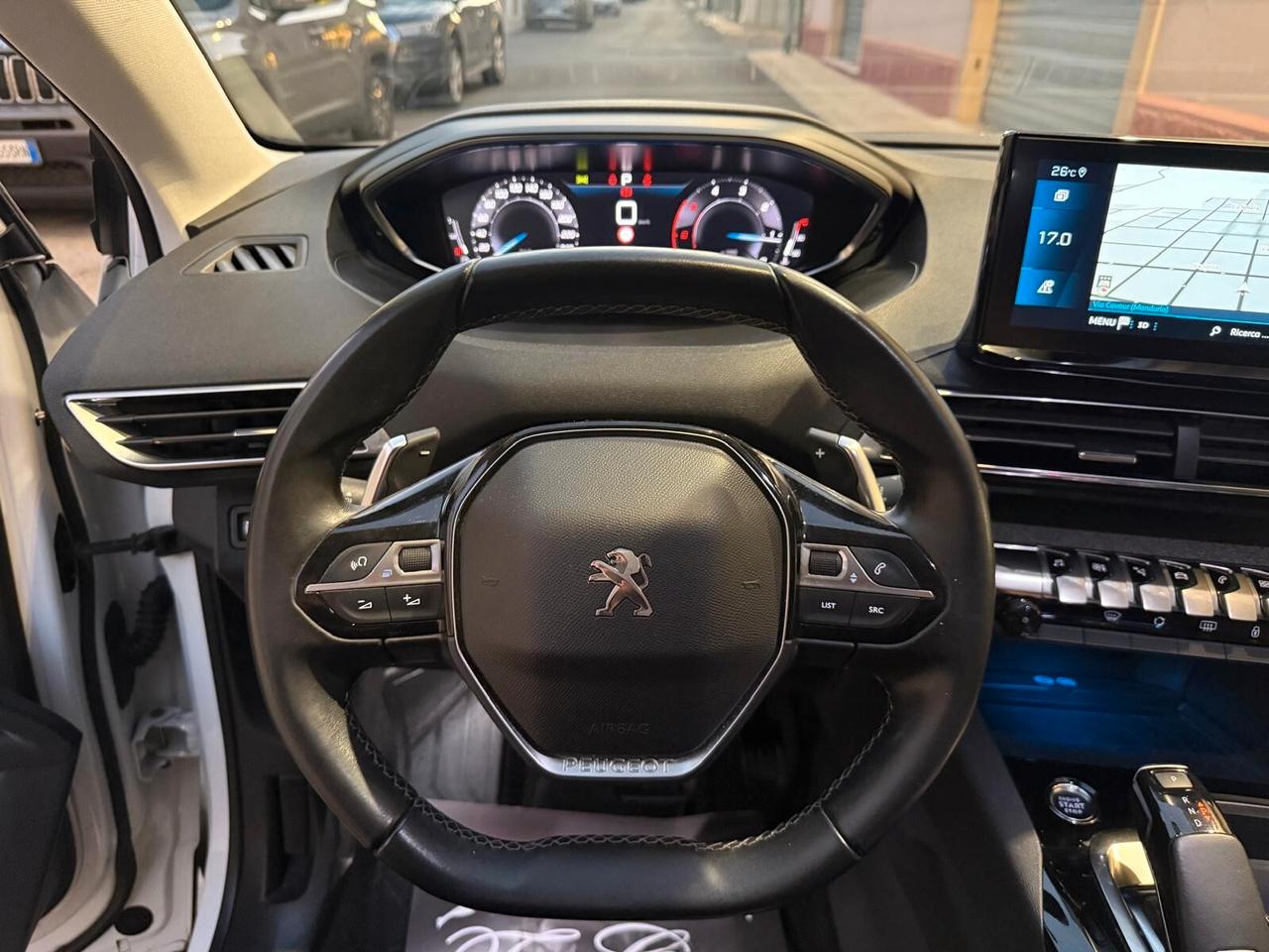 PEUGEOT 3008 ALLURE 1.5 130CV PELLE NAVI CAM ANNO 2021